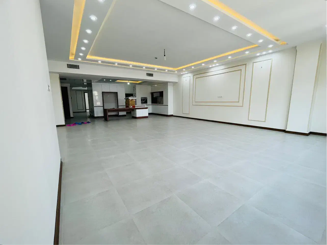 آپارتمان لوکس ۲۸۰ متری در امام جمعه|فروش آپارتمان|کرمان, |دیوار