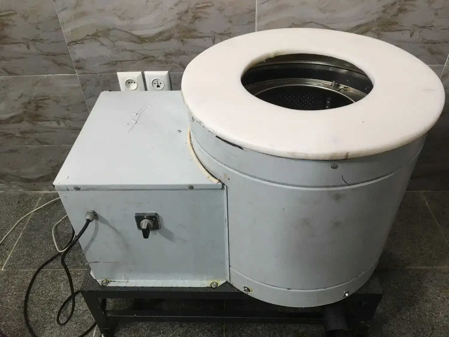 دستگاه آبگیر سبزی وروغن گیر پیاز ۷کیلو|ماشین‌آلات صنعتی|کرج, مصباح|دیوار