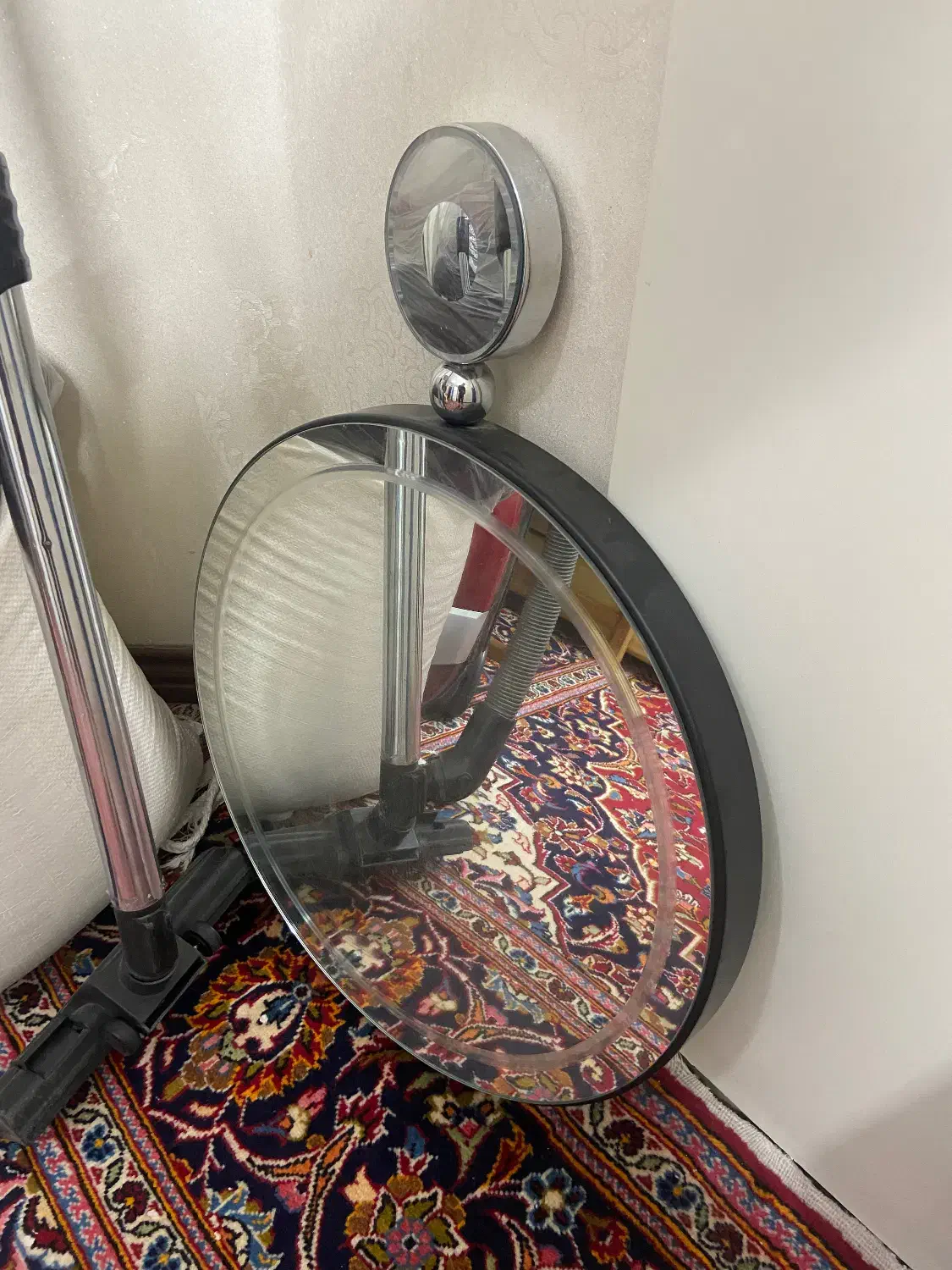 آیینه|آینه|همدان, |دیوار