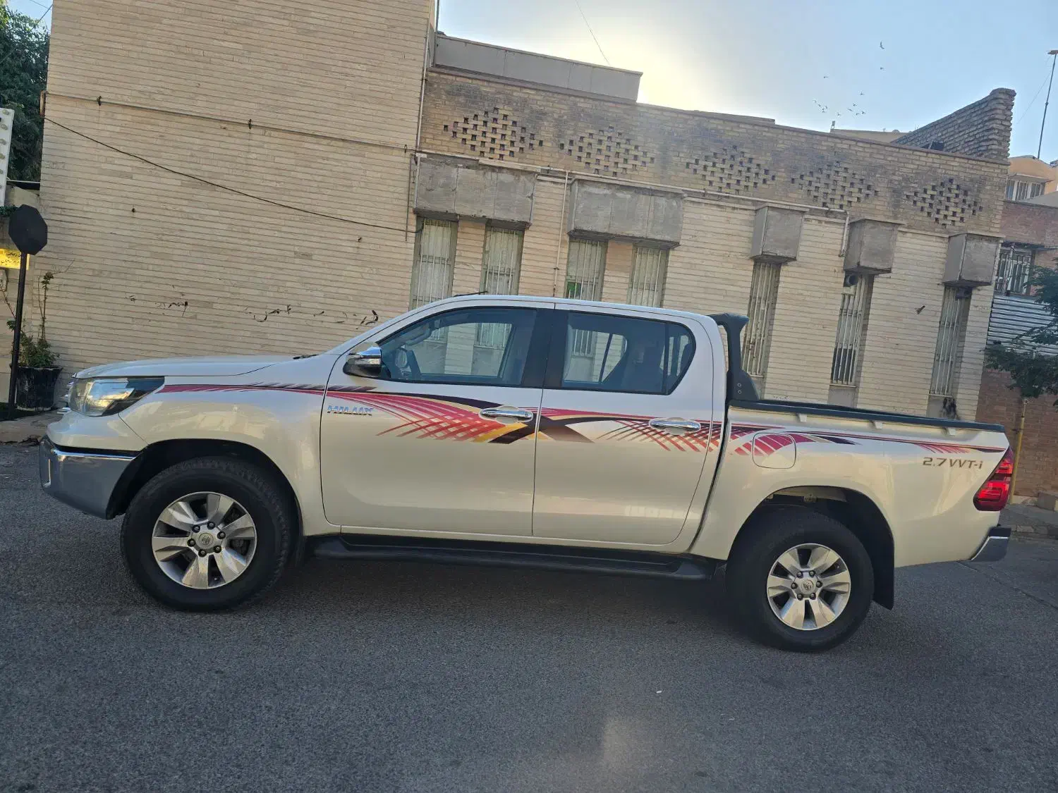 تویتا هایلوکس مدل 2016 بنزینی|خودرو سواری و وانت|دزفول, |دیوار