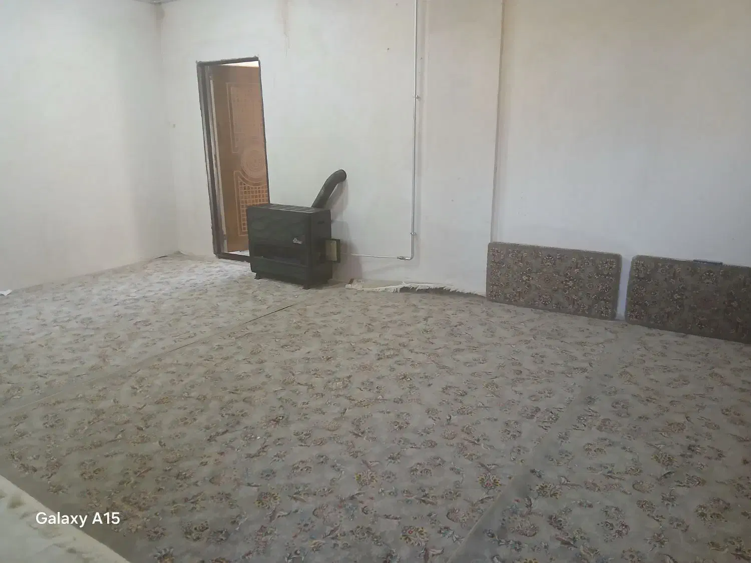 خانه نساره|اجارهٔ خانه و ویلا|دیواندره, |دیوار