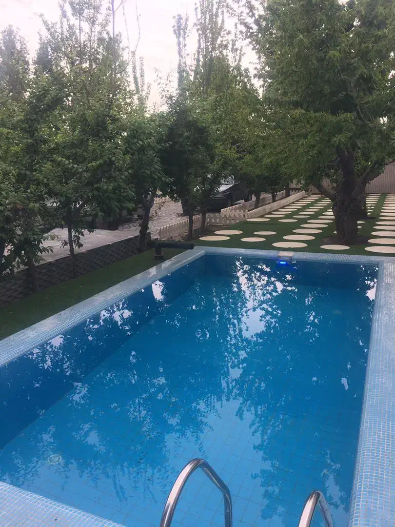 ویلا کردان اقدسیه دوخواب استخر آبگرم چهارباغ|اجارهٔ کوتاه‌مدت ویلا و باغ|هشتگرد, شهرک اقدسیه|دیوار