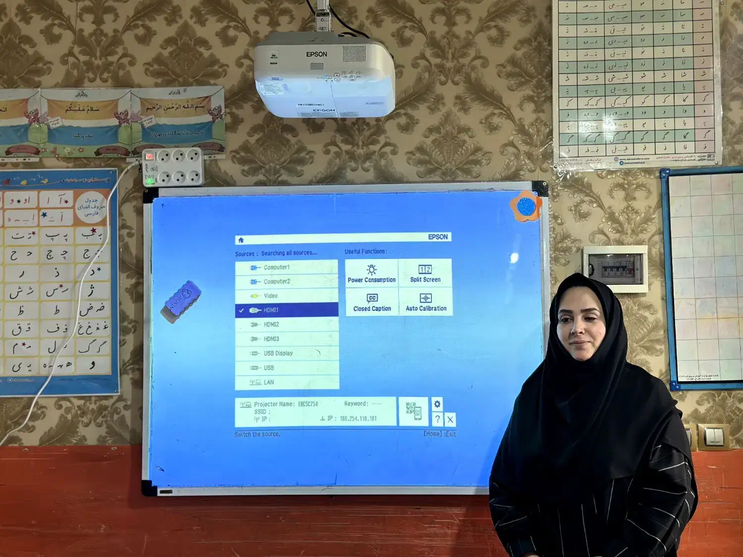 ویدئو پروژکتور Epson های لایت|تلویزیون و پروژکتور|تهران, ونک|دیوار