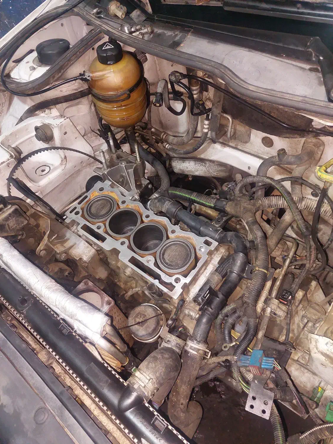 مکانیک سیار شبانه روزی خودرو های سواری  ایذه|خدمات موتور و ماشین|ایذه, |دیوار