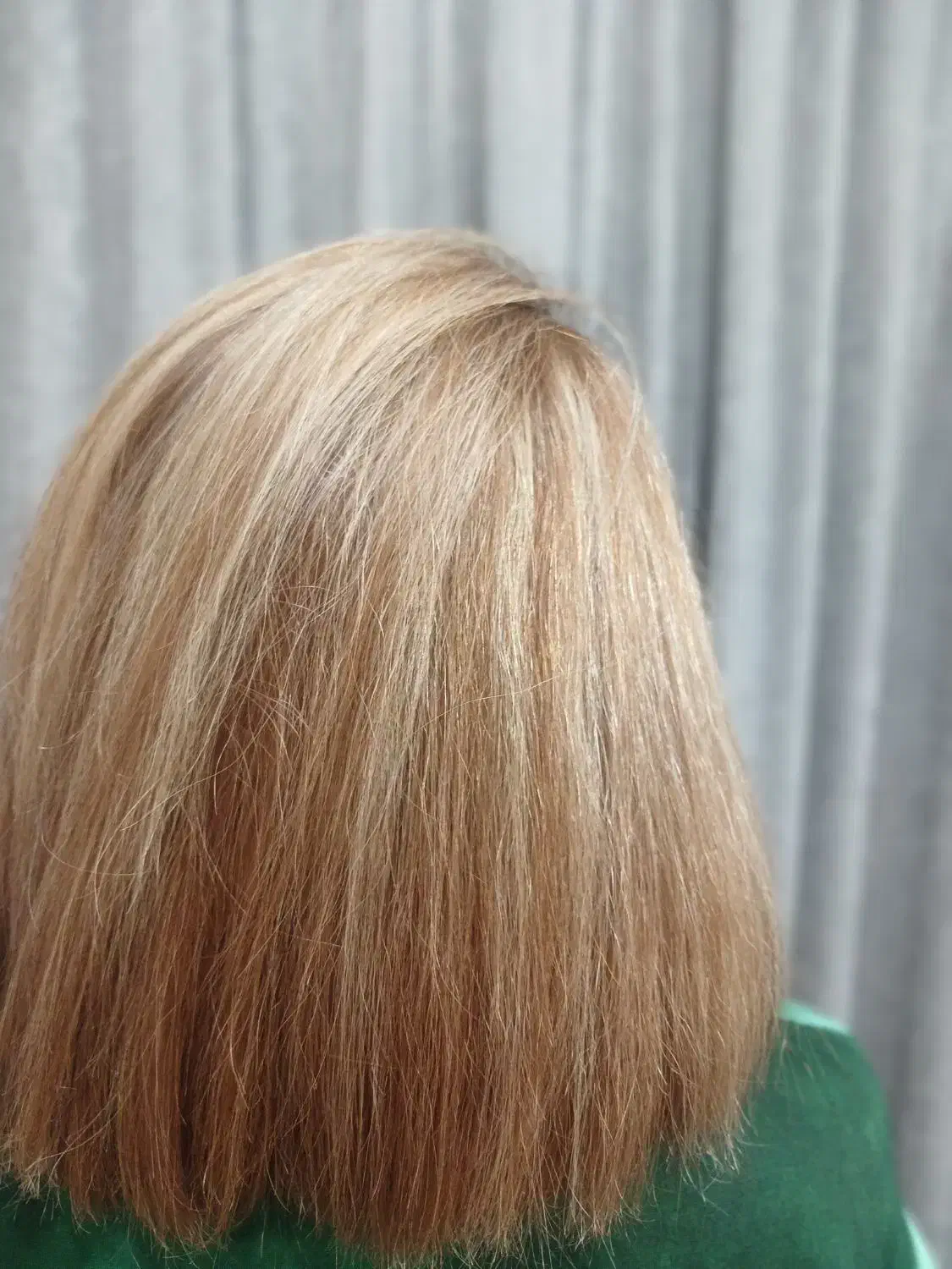 انجام کلیه خدمات ارایشی با کمترین و بالاترین کیفیت|خدمات آرایشگری و زیبایی|رشت, ولکس|دیوار