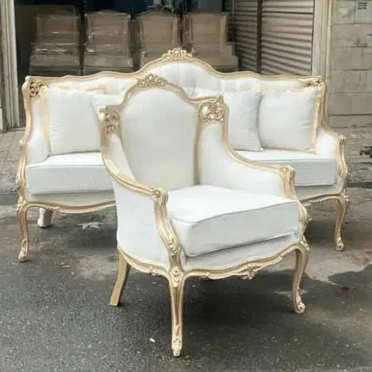 فروش انواع مختلف مبل شیک و ترند سال|مبلمان خانگی و میز عسلی|ساوه, |دیوار