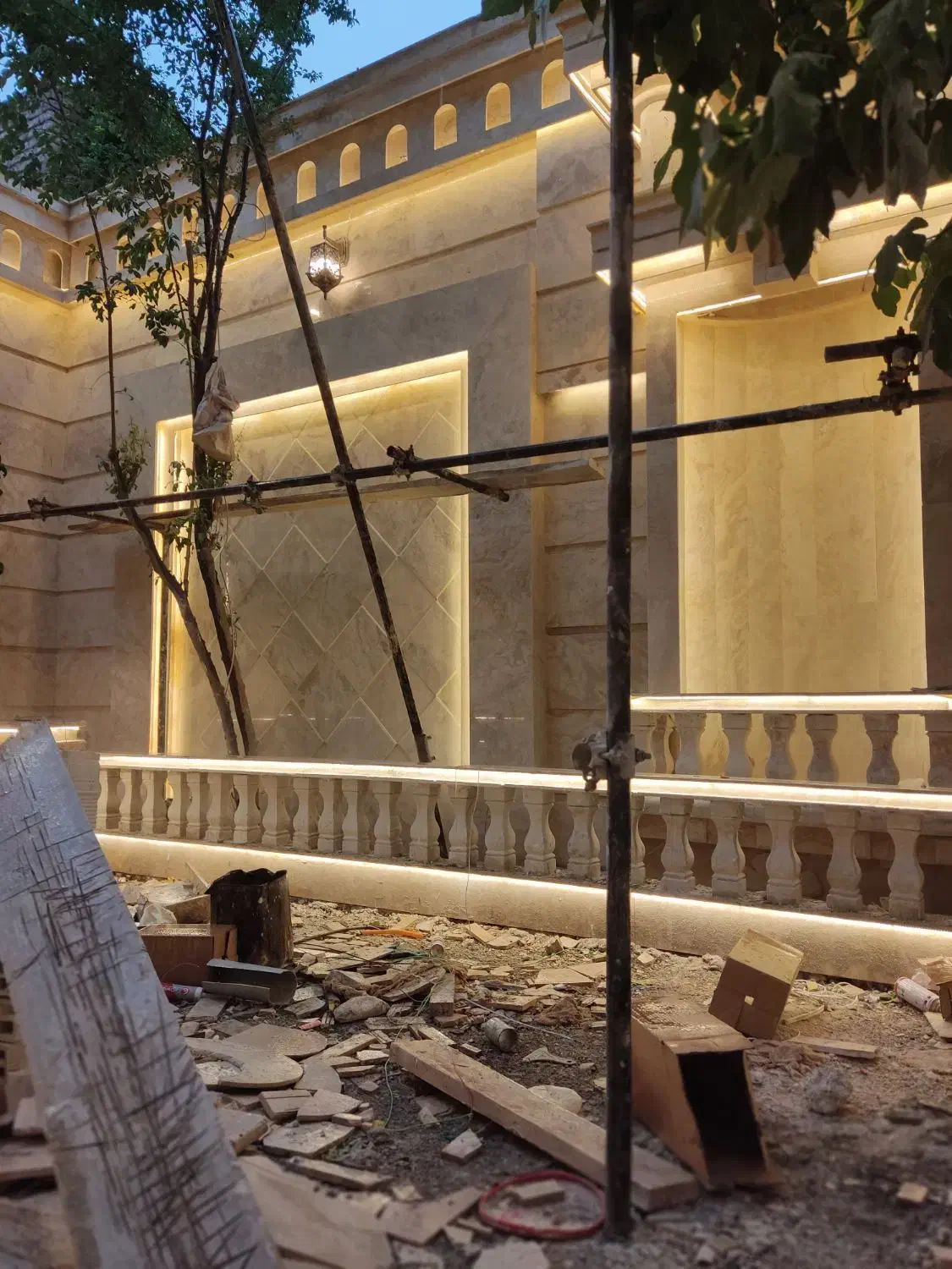 برقکار ،سیم کشی برق ساختمان ،آیفون .لاینر|خدمات پیشه و مهارت|مشهد, انصار|دیوار