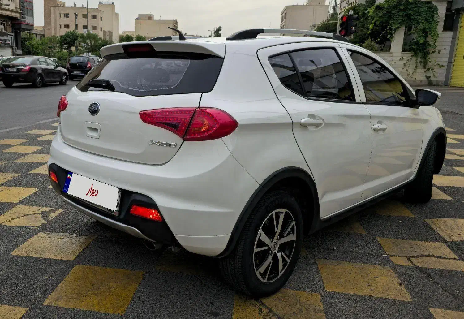 لیفان x50 دنده95(نقد.اقساط) ایکس50|خودرو سواری و وانت|تهران, جنت‌آباد مرکزی|دیوار