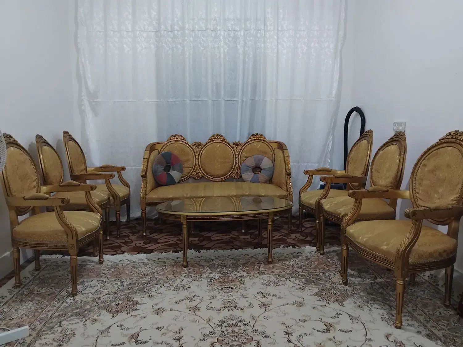 مبل سلطنتی ۹نفره|مبلمان خانگی و میز عسلی|خان ببین, |دیوار