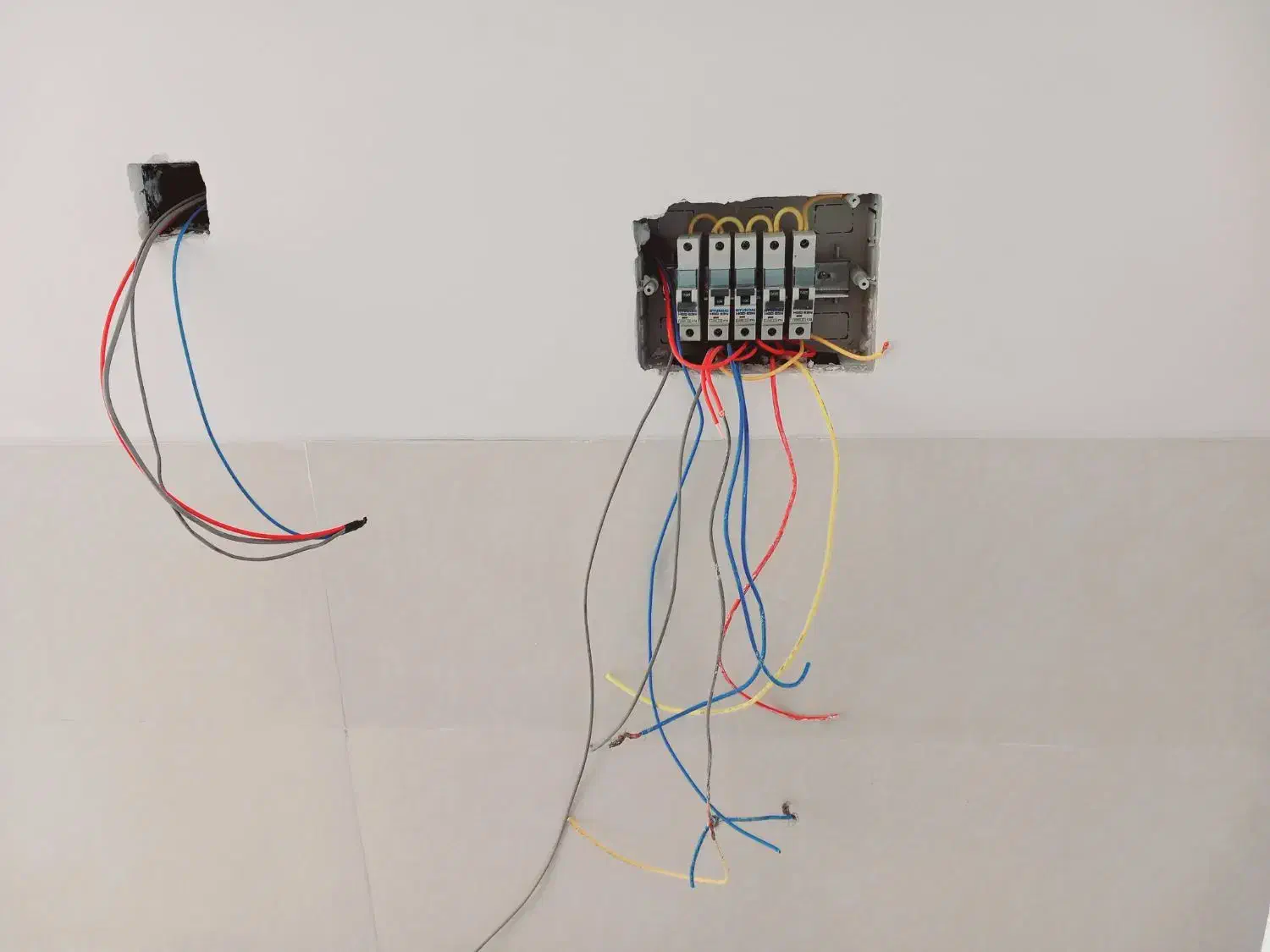 برقکشی ساختمان صفر تا صد|خدمات پیشه و مهارت|یزد, |دیوار