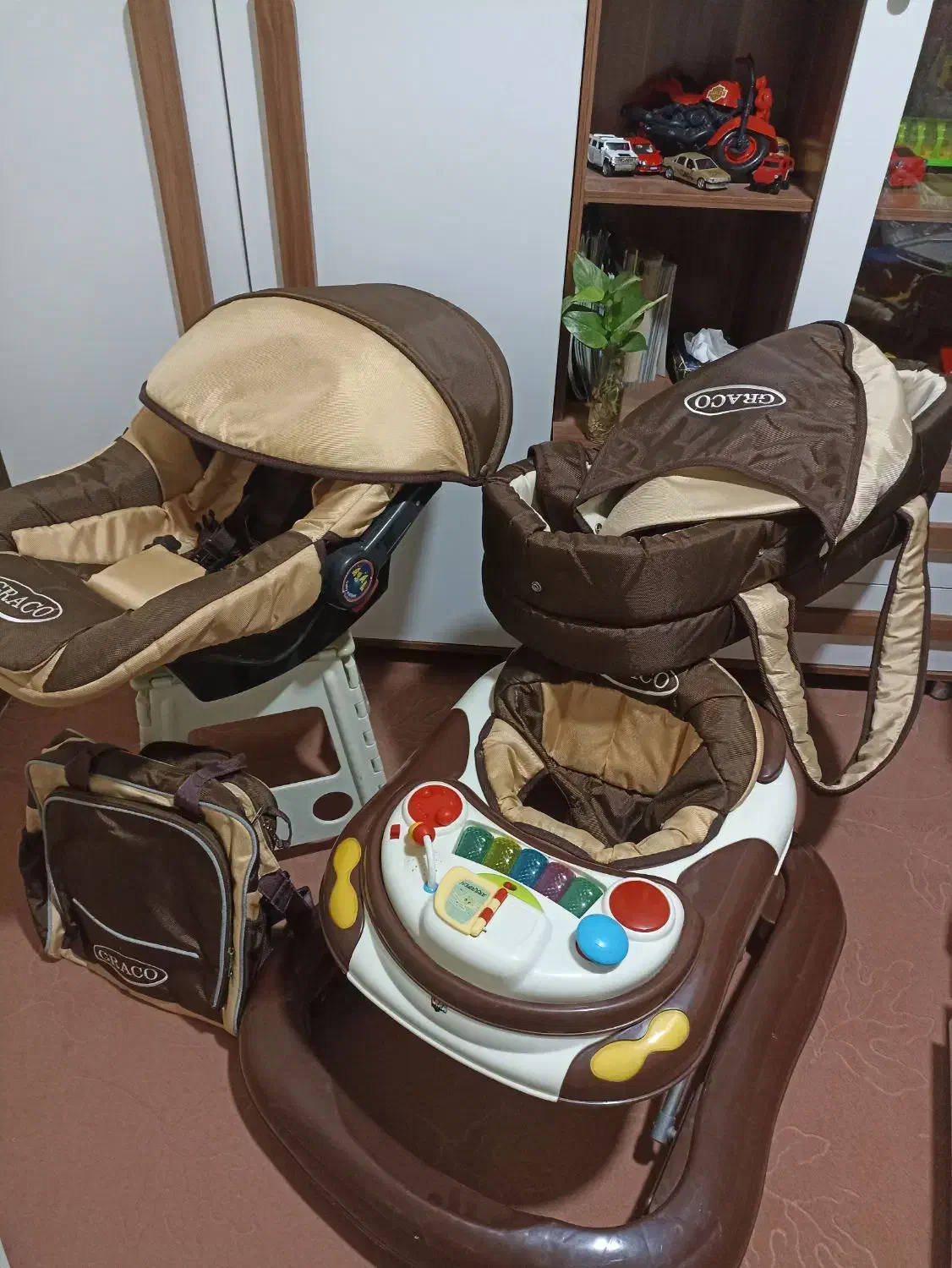 سرویس نوزاد|اسباب و اثاث بچه|شاهینشهر, عطار|دیوار