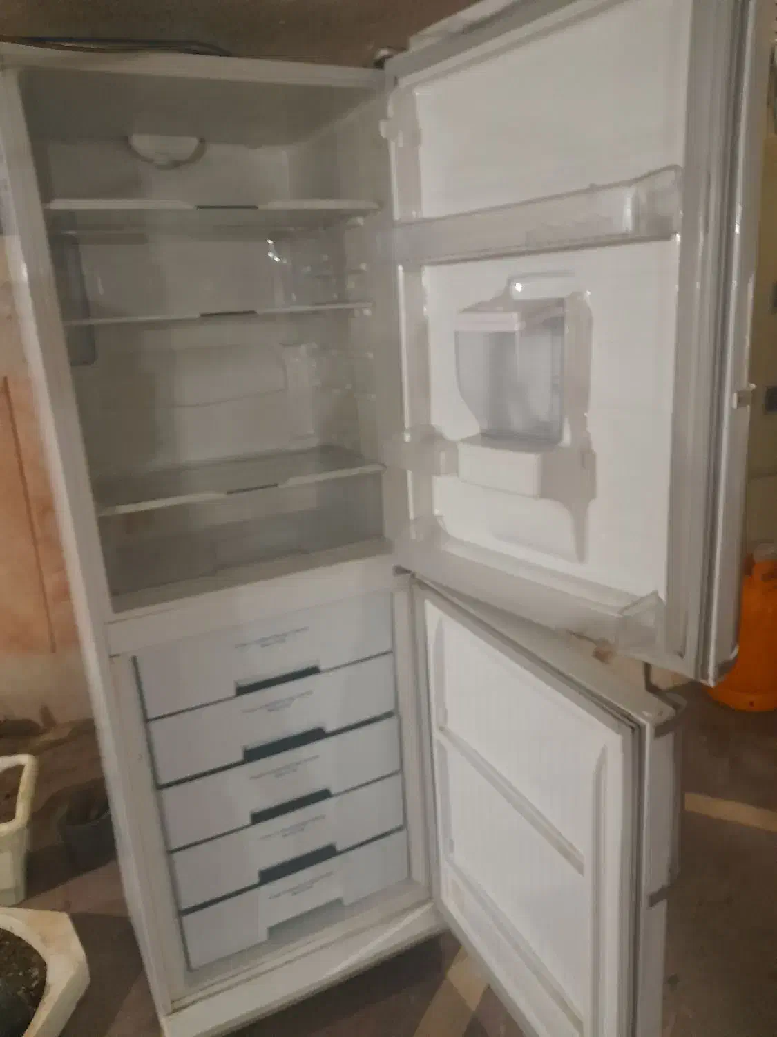 یخچال فریزر ۲۷  فوت|یخچال و فریزر|بندرعباس, |دیوار