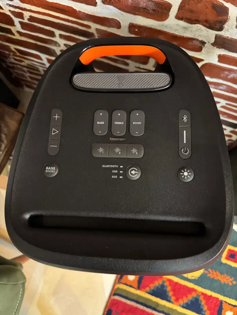 اسپیکر پارتی باکسjbl 310 درحداکبند|سیستم صوتی خانگی|اصفهان, آبشار|دیوار