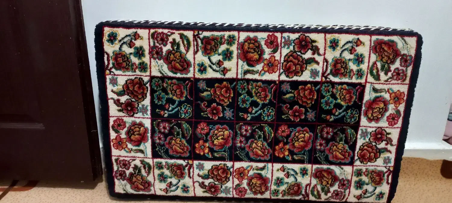 فرش وپشتی|فرش|قروه, |دیوار