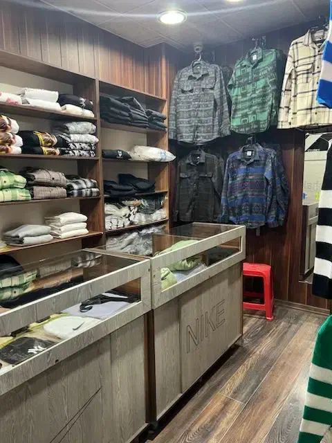 مانکن مردانه،دکور،چوب رگال|فروشگاه و مغازه|تهران, امام زاده عبدالله|دیوار