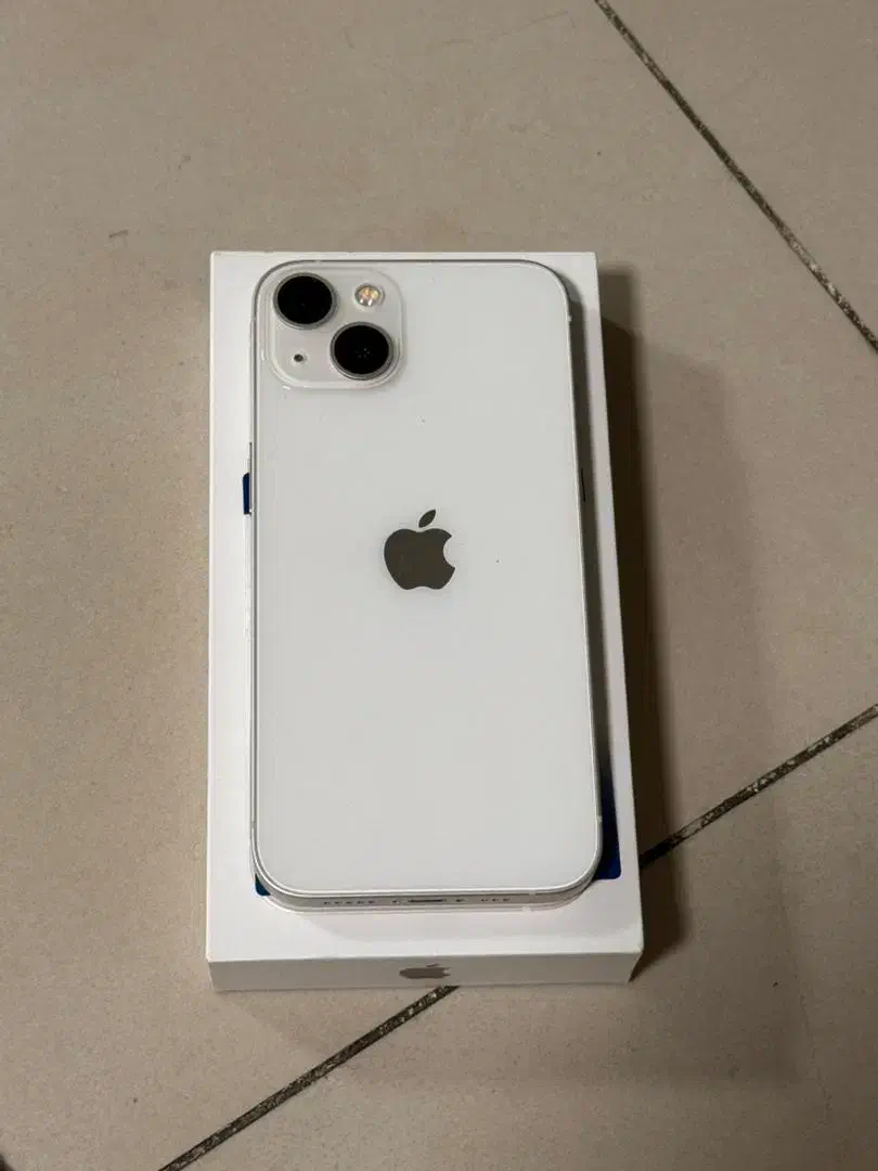 آیفون ۱۳ نرمال سفید ۱۲۸ گیگ|موبایل|تهران, کاشانک|دیوار