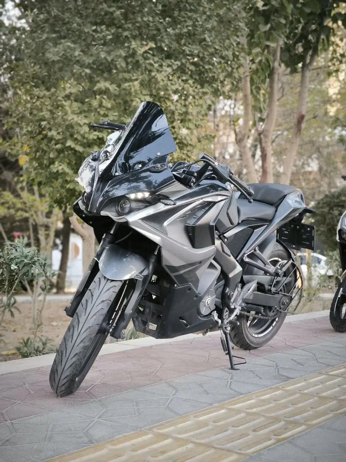 موتور rs200 بی عیب و نقص 7000تاکار|موتورسیکلت|اصفهان, زهران|دیوار