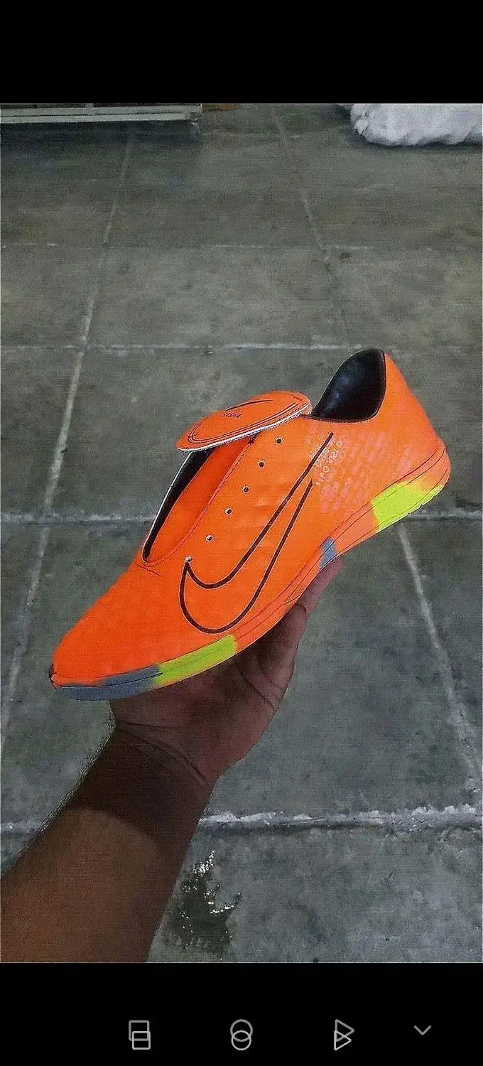 کفش سالنی فوتسال جورابی فوتبالی گتوتمپوجوما۳۵تا۴۵|کیف، کفش، کمربند|مشهد, ابوذر|دیوار