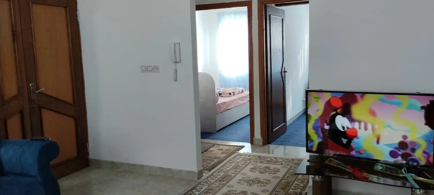 اجاره آپارتمان۷۰متری طبقه اول لاهیجان کوی زمانی|اجارهٔ کوتاهمدت آپارتمان و سوئیت|لاهیجان, کوی زمانی|دیوار