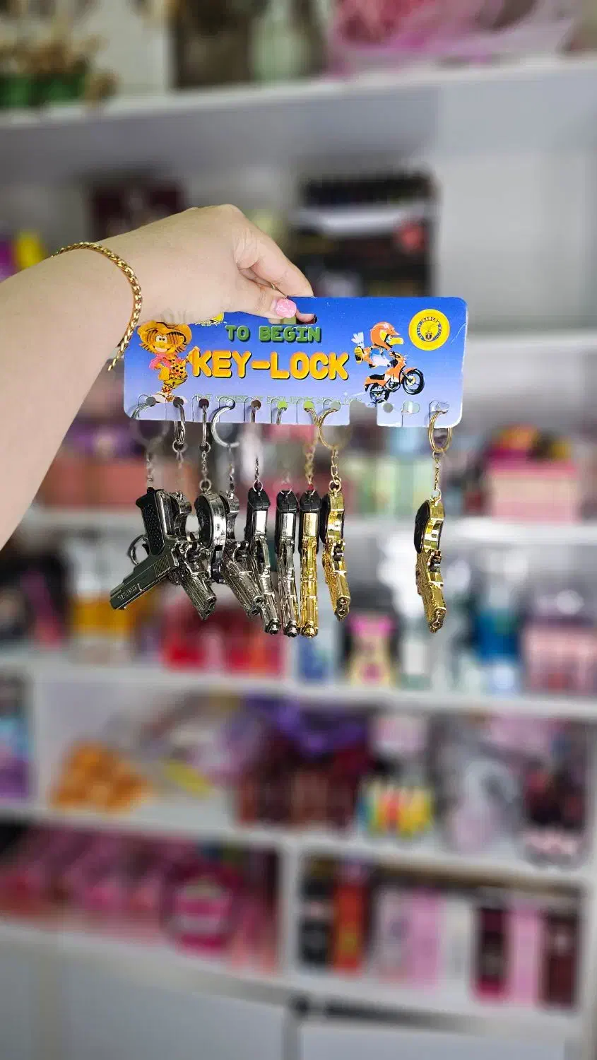 جاسوییچی|زیورآلات و اکسسوری|رشت, کوی جام جم|دیوار