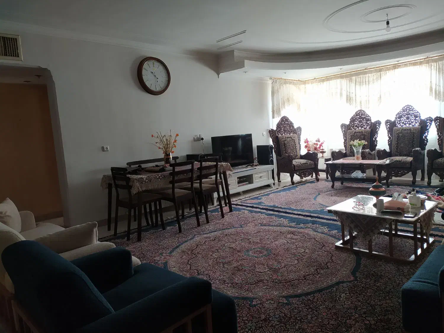 آپارتمان دوخواب مرکز شهر با پارکینگ دوبل|اجارهٔ آپارتمان|کرمان, |دیوار