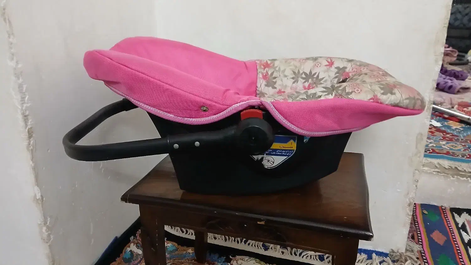 کریر بچه سالم (معاوضه)|کالسکه و لوازم جانبی|کاشان, گریه|دیوار