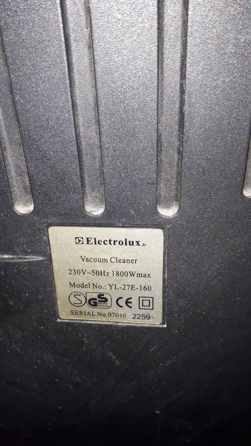 جاروبرقی الکترولوکس|جاروبرقی، جارو شارژی، بخارشو|شیراز, شاهچراغ|دیوار