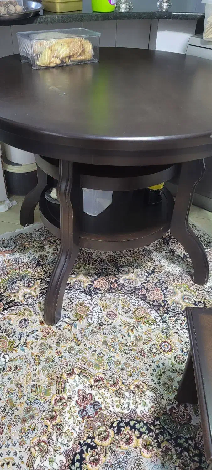 میز ناهار خوری تمیز وسالم در حد نو|میز و صندلی غذاخوری|آبیک, |دیوار