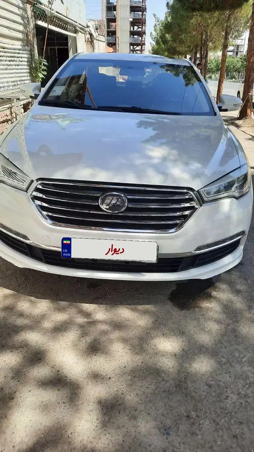 لیفان ۸۲۰|خودرو کلاسیک|بیرجند, |دیوار