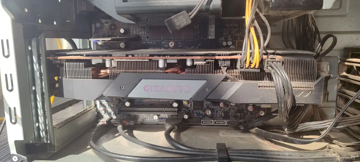 گرافیک rx5700xt 8GB gigabyte|قطعات و لوازم جانبی رایانه|بوکان, |دیوار