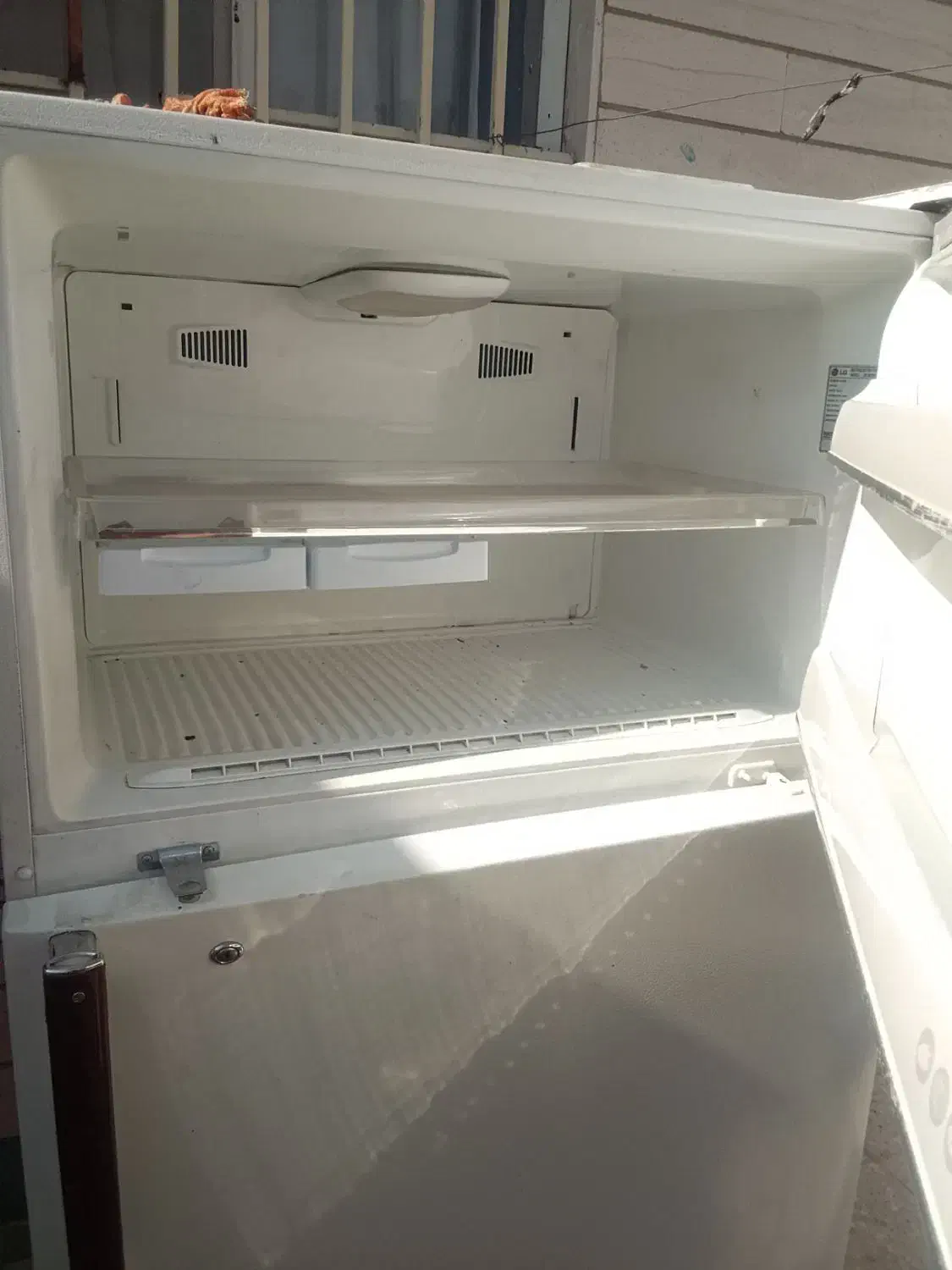 یخچال ال جی.فروش به دلیل کمبود جا|یخچال و فریزر|شیراز, تندگویان|دیوار