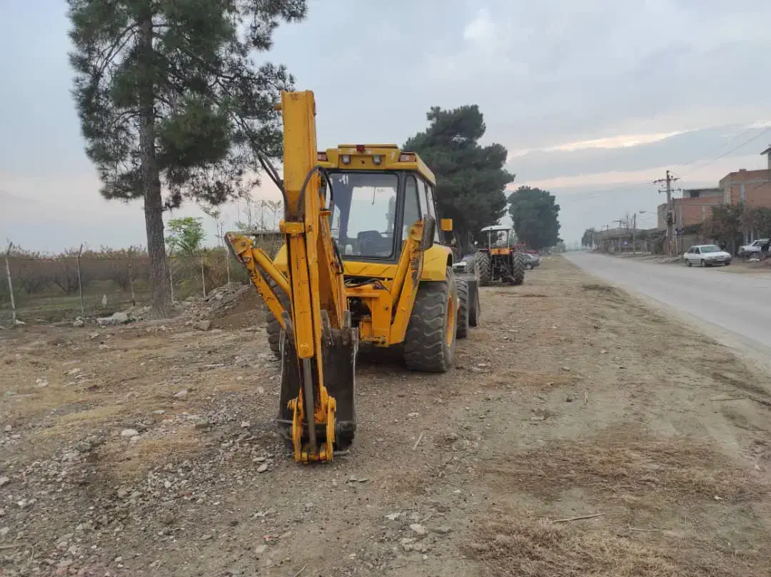 بیل بکهو تی دی ال ۱۳۰ - Tdl|خودرو سنگین|گرگان, |دیوار