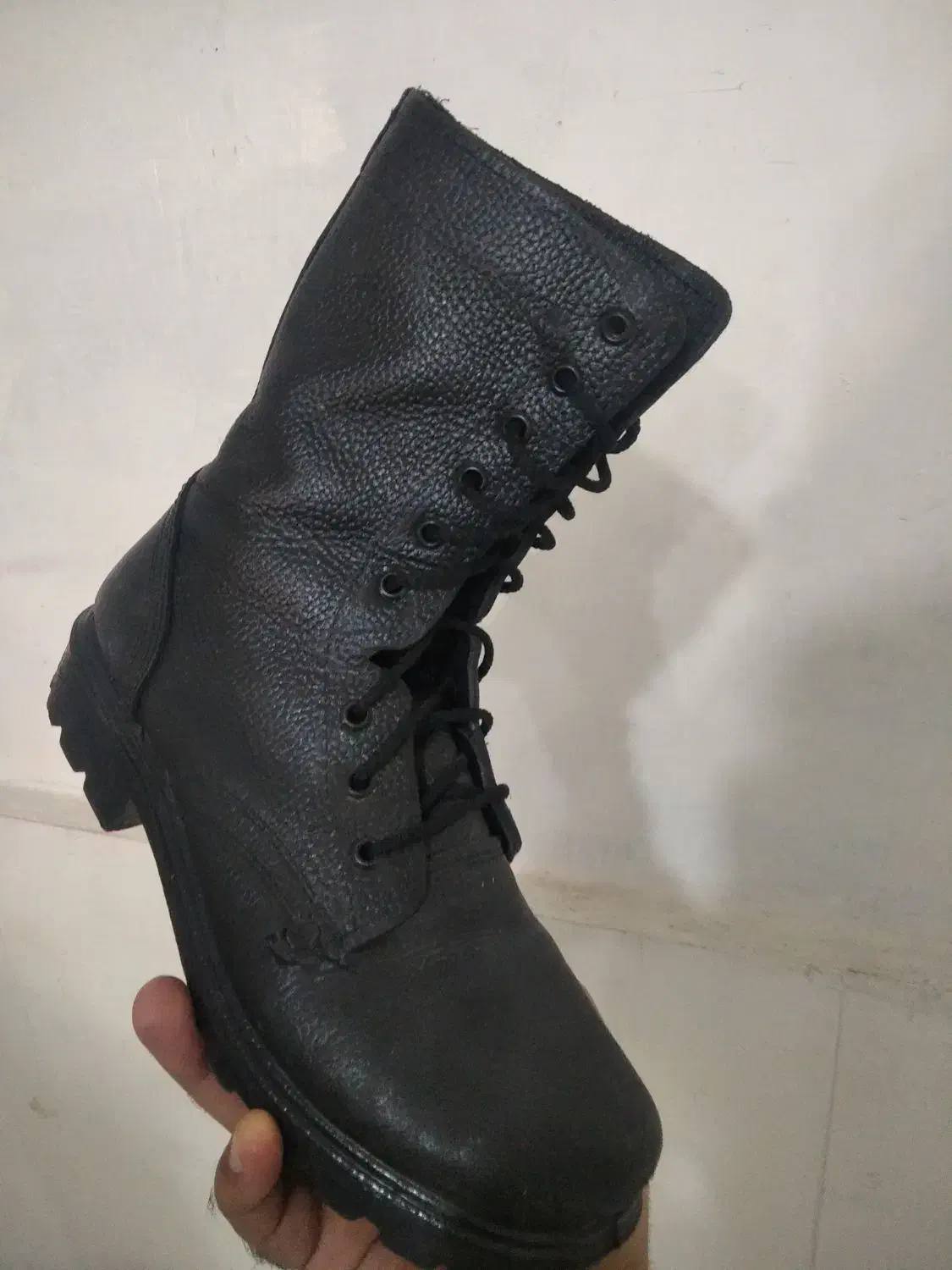 پوتین سربازی نو|کیف، کفش، کمربند|اندیمشک, |دیوار