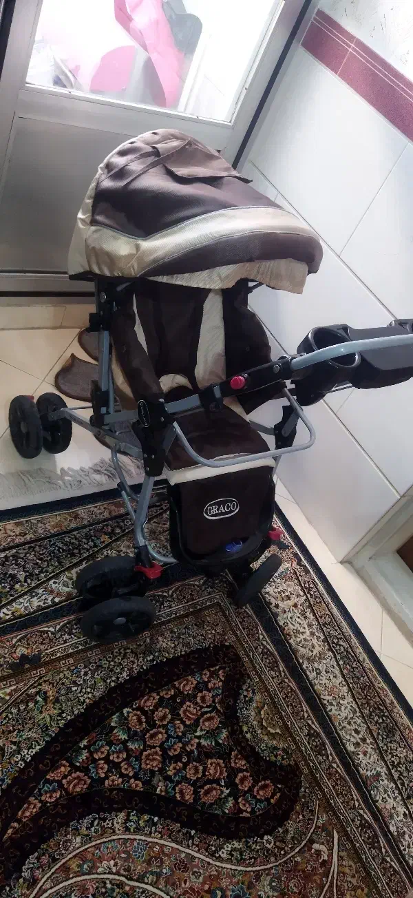 تعدادی کالسکه و راروعک درحدنو سالم فروش فوری|کالسکه و لوازم جانبی|اراک, |دیوار