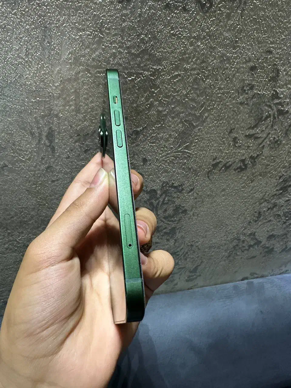 ایفون ۱۳ نرمال|موبایل|اصفهان, وحید|دیوار