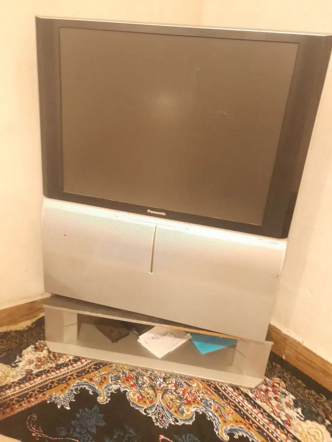 تلزیون تمیز وسلام|تلویزیون و پروژکتور|بهبهان, |دیوار