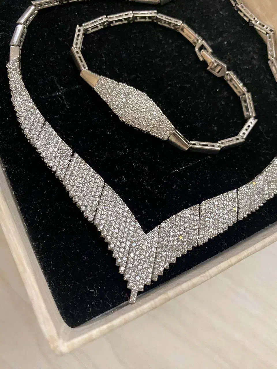 نیم ست مجلسی بسیار شیک|بدلیجات|ارومیه, |دیوار