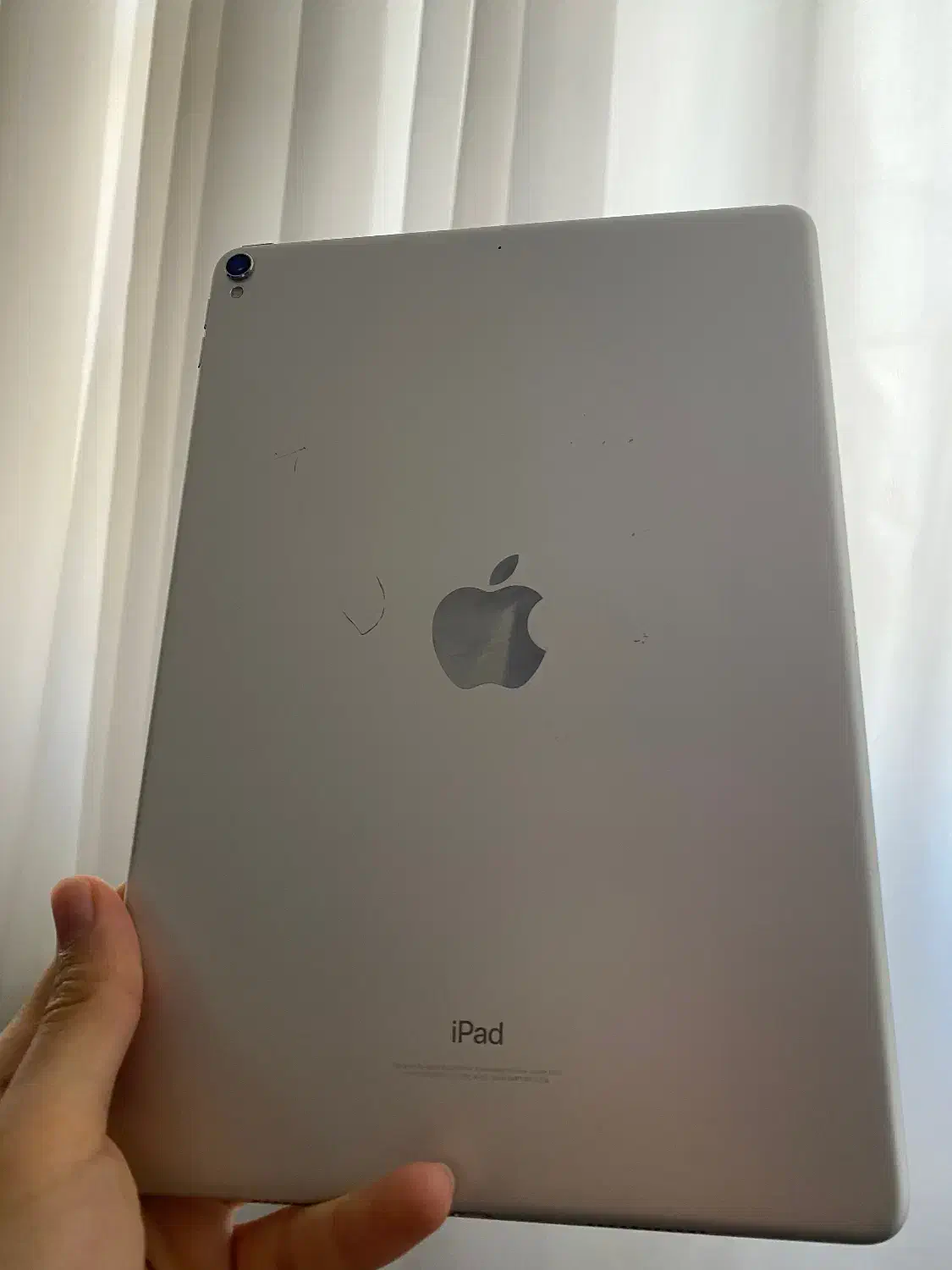 ipad pro 2017|تبلت|مشهد, هفت تیر (آب و برق)|دیوار