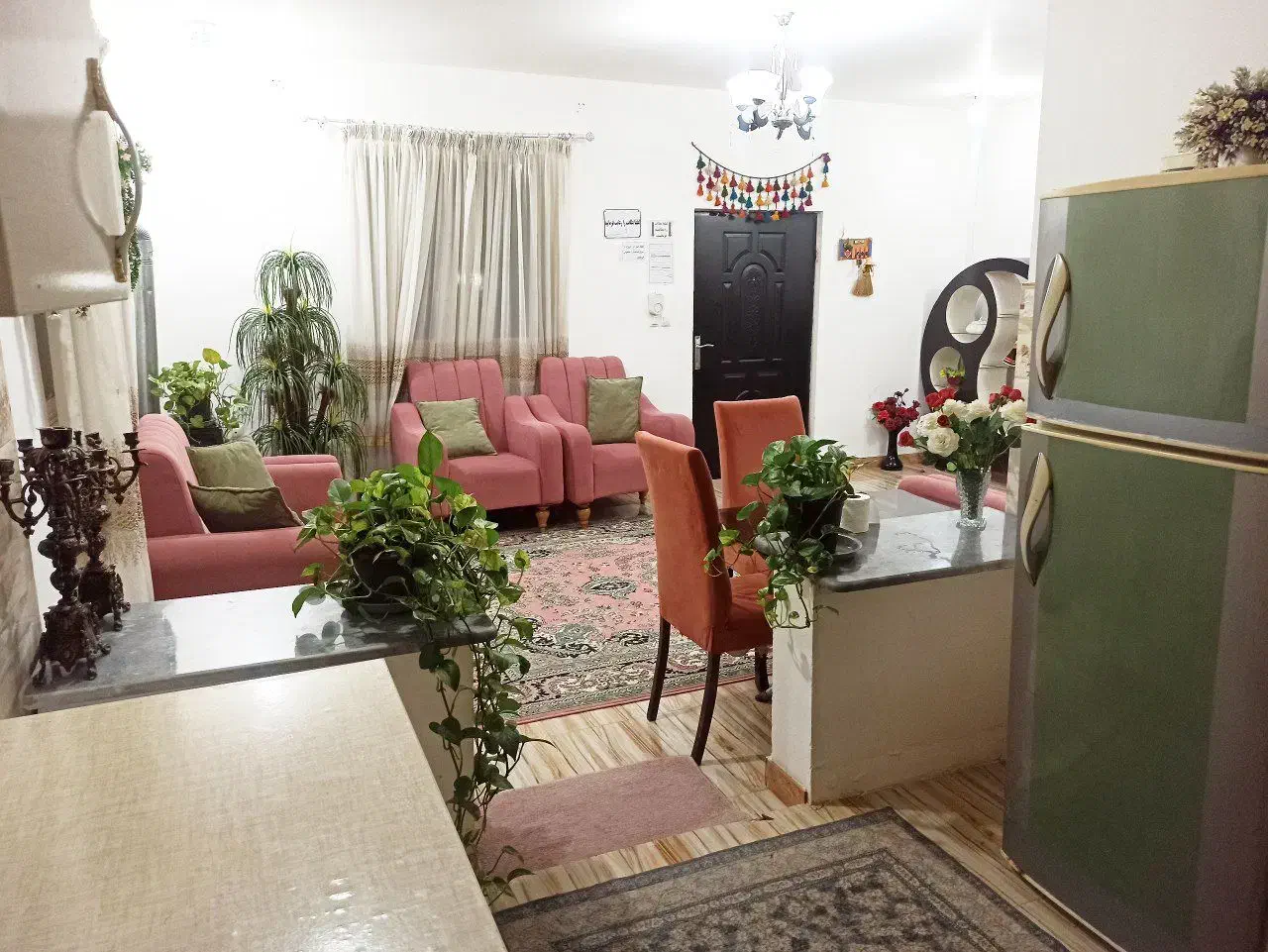 کلبه در روستای گردشگری منظره شالیزار پارکینگ دربست|اجارهٔ کوتاه‌مدت ویلا و باغ|رشت, گلباغ نماز|دیوار