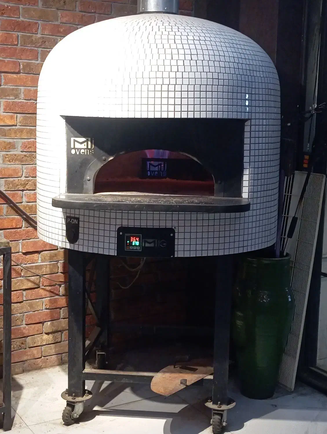 فر پیتزا ایتالیایی|کافیشاپ و رستوران|اهواز, کوی باهنر|دیوار