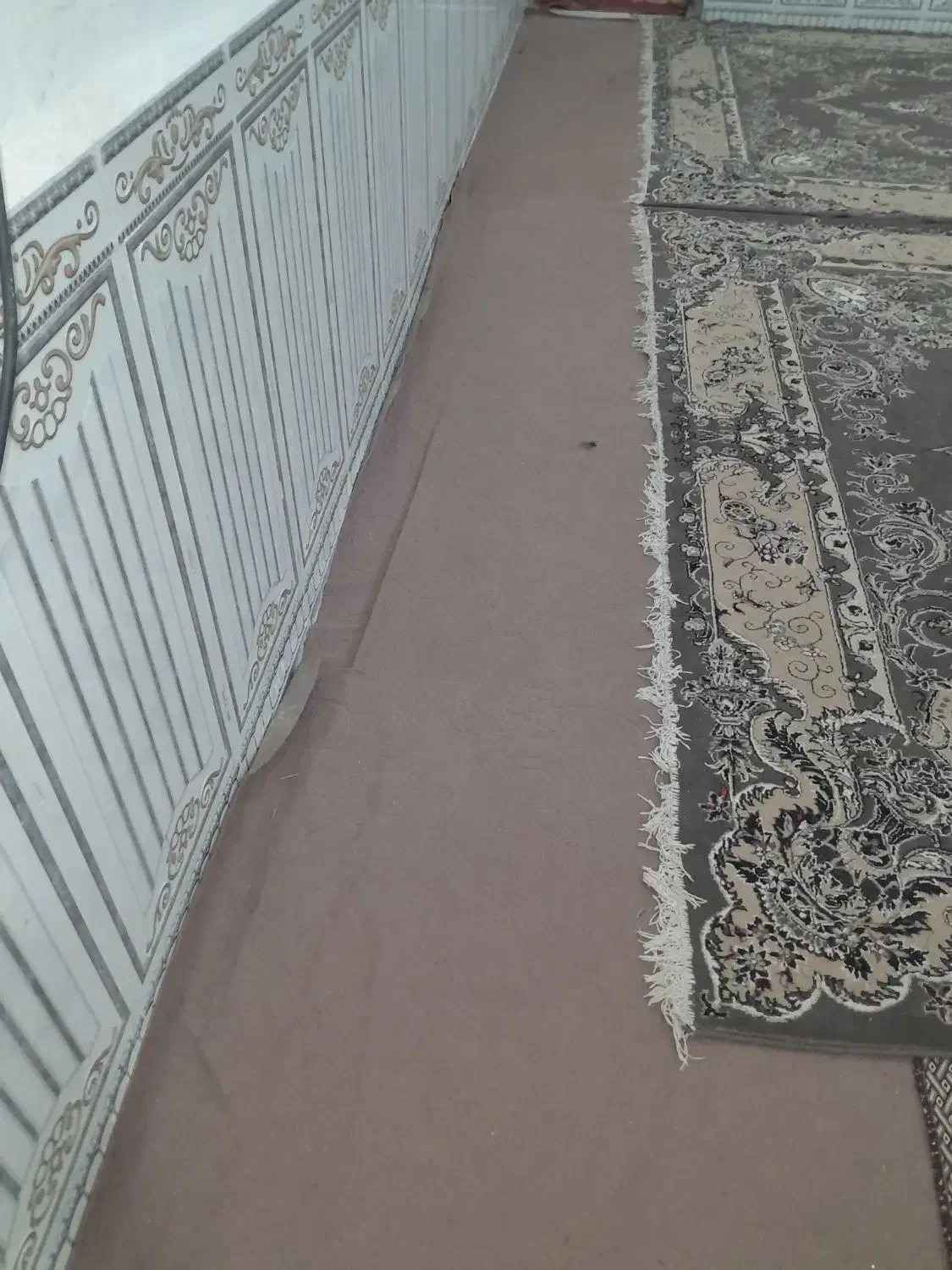 دو عدد فرش با سه تا گلیم بفروش میرسد|فرش|باوی, |دیوار