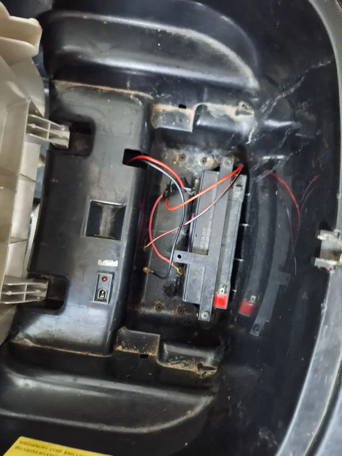 ماشین شارژی ماشین کنترلی|اسباببازی بچه|قم, نخودی|دیوار