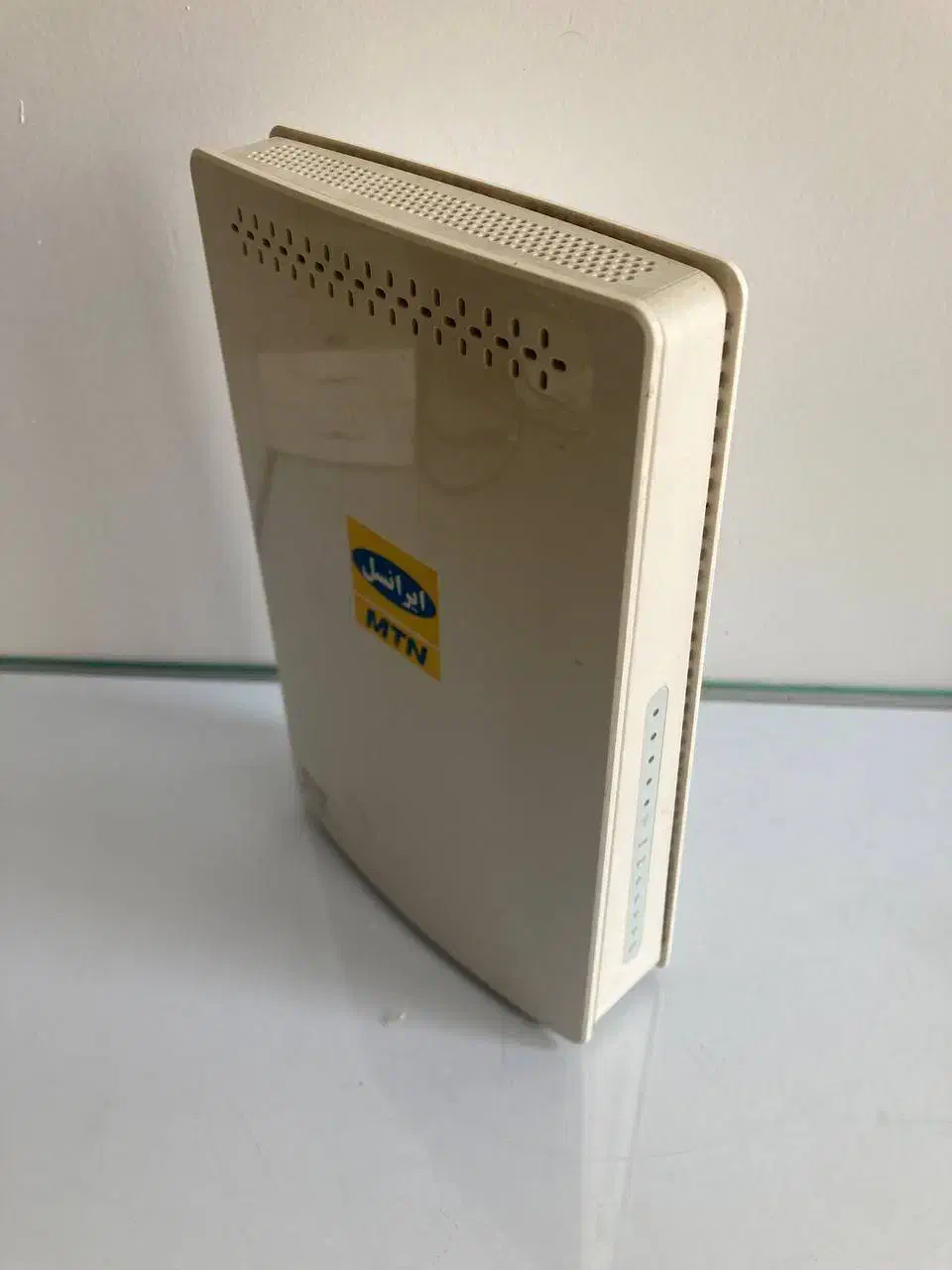 مودم ایرانسل TD-LTE B-5142|مودم و تجهیزات شبکه|تهران, دردشت|دیوار