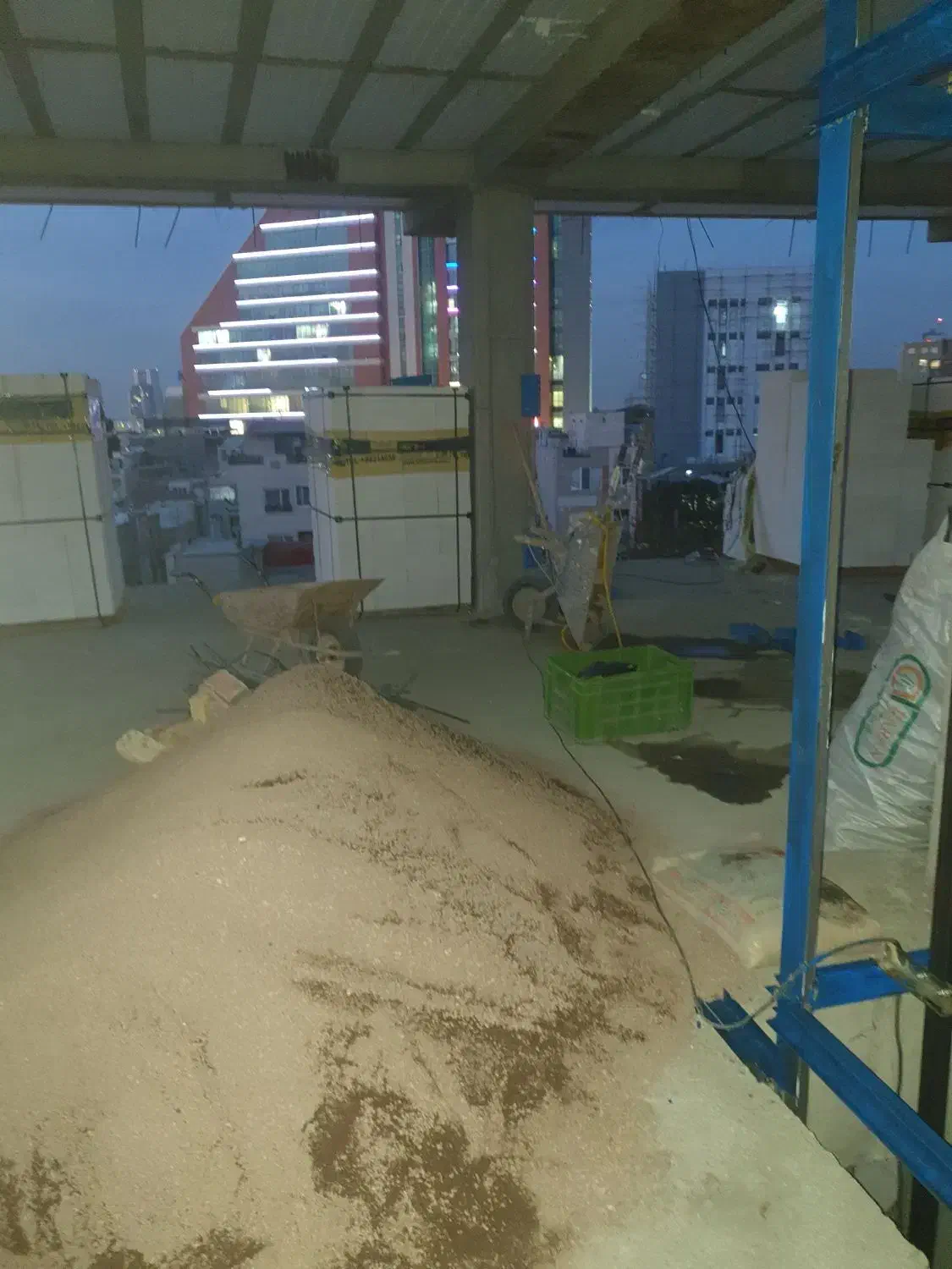 پیش فروش یک سوم قیمت تهران|پیش‌فروش املاک|قزوین, |دیوار