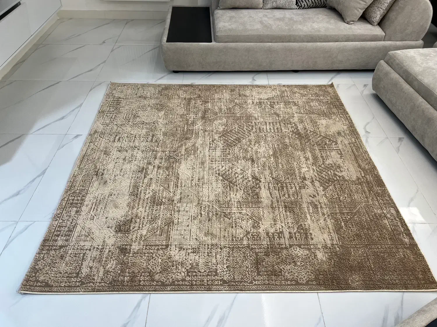 فرش مربع 2*2|فرش|تنکابن, |دیوار