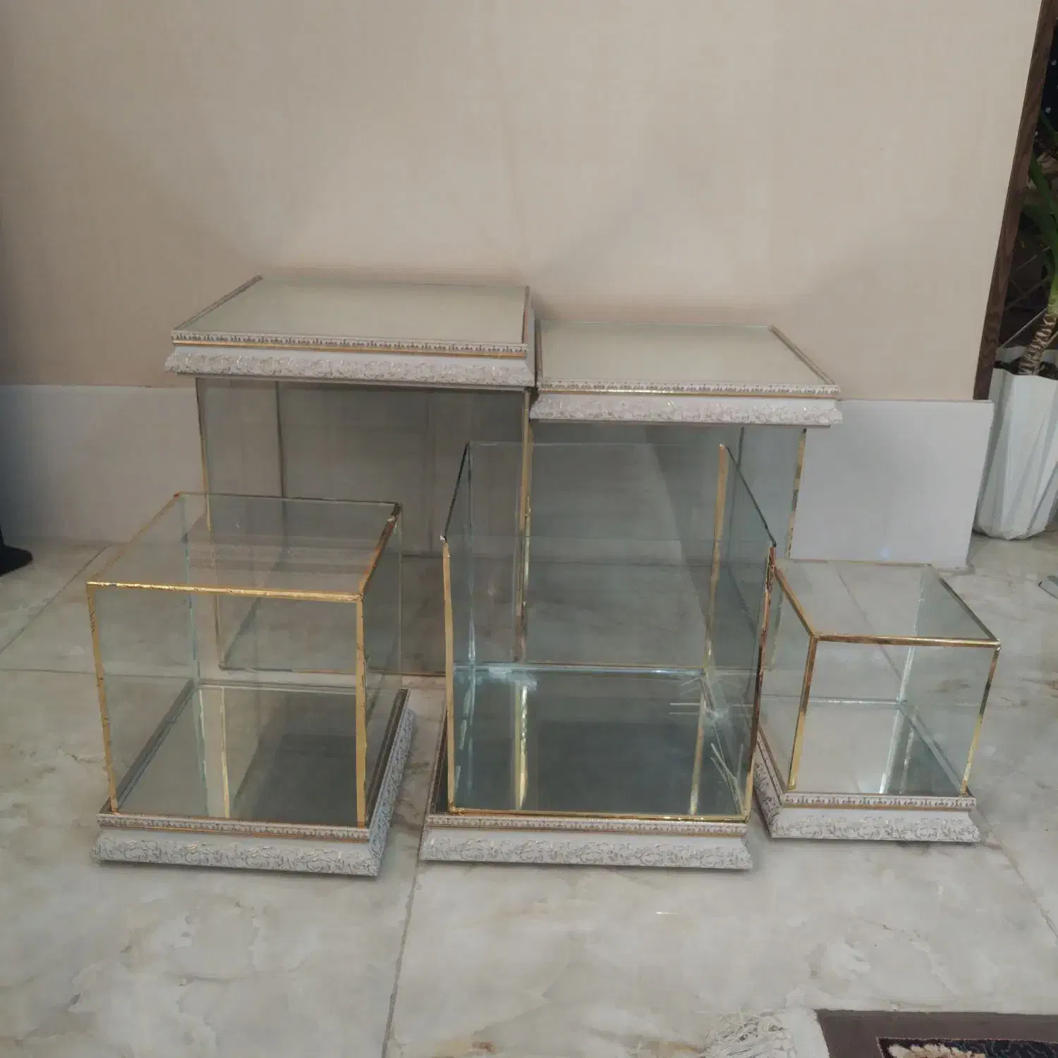 کرایه باکس شیشه ای|صنایع دستی و سایر لوازم تزئینی|خمینی‌شهر, |دیوار