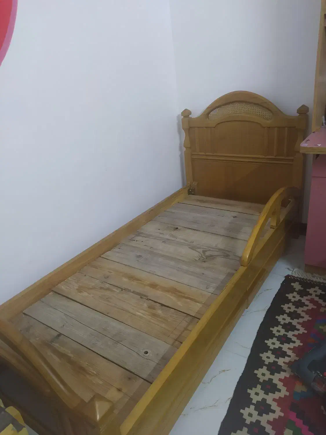 تخت چوبی نوجوان 80*180|تخت و سرویس خواب|مهدی شهر, |دیوار