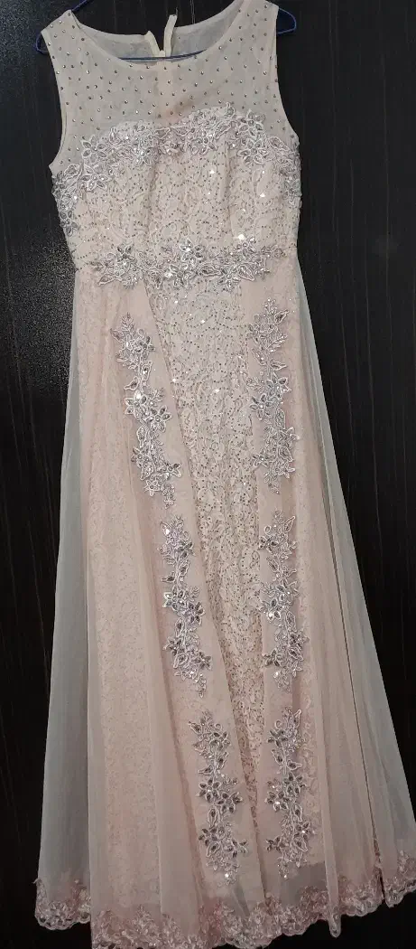 لباس مجلسی|لباس|نهاوند, |دیوار