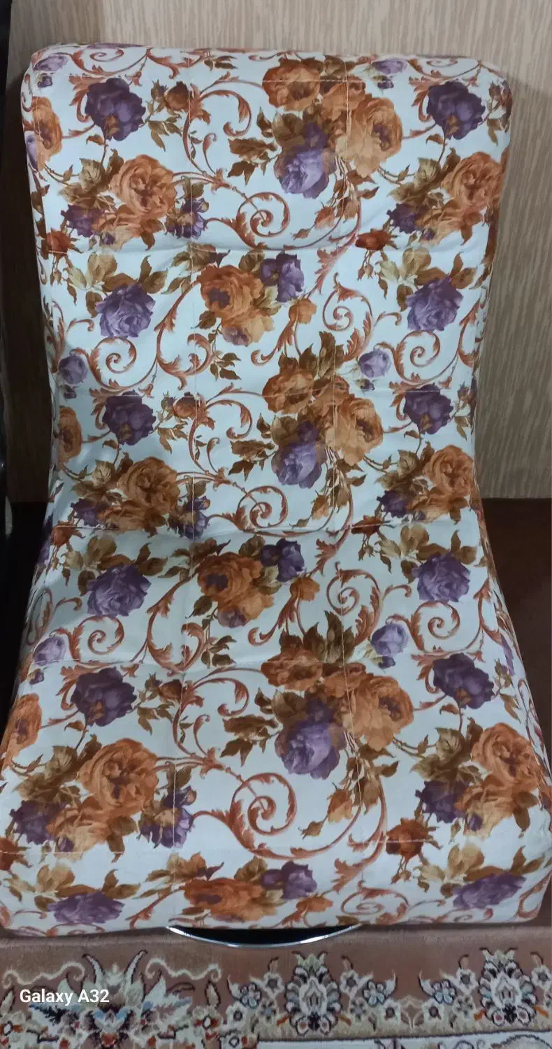 پشتی و مبل صندلی گردون|مبلمان خانگی و میز عسلی|کوهسار (البرز), |دیوار