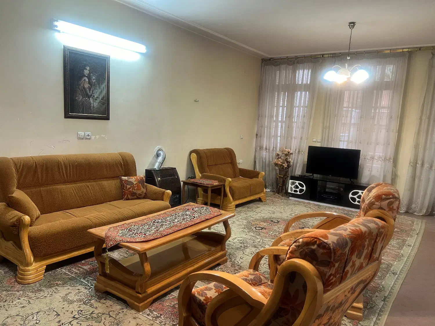 منزل مبله|اجارهٔ کوتاه‌مدت آپارتمان و سوئیت|شیراز, عفیف‌آباد|دیوار